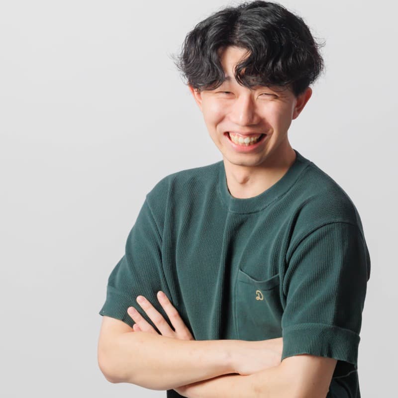 代表取締役社長 信濃 拓実